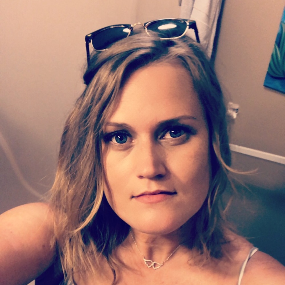 Meet your Posher, Deana